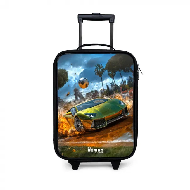 Sportauto knalt door voetbalveld met bal Kinderkoffer - Zwart klein -3d