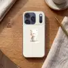 Beertje - Sneeuwvlokje - Wit - Pluizig Telefoonhoesje iPhone 17 Pro klein -sfeer1