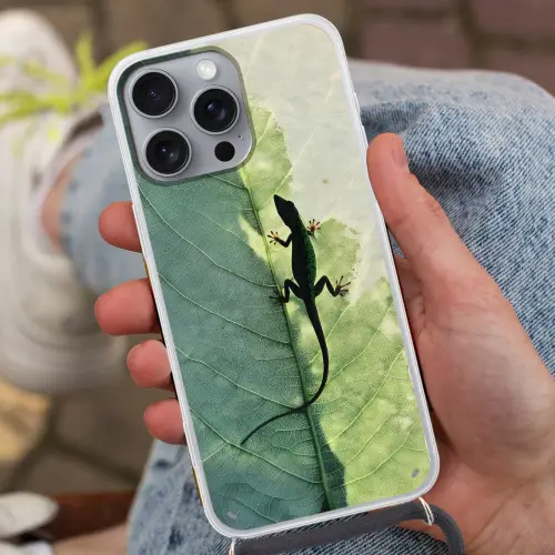 Hagedis - Blad - Nerven - Groen Hoesje iPhone 16 Pro Max met koord klein -sfeer3
