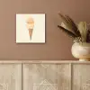 Minimalistisch - Schepijs - Hoorntje - Beige aluminium wit klein -sfeer4