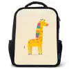 Giraffe - Regenboogmanen - Beige Rugzak - Zwart middel -3d