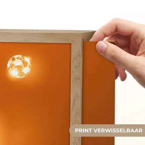 Voetballer - Oranje - Voetbal - Omhaal Light Box met batterij (Wandlamp kind) middel -USP_websiteprintNL