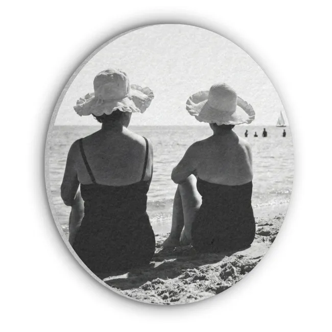 Akoestisch schilderij rond - Vrouwen - Zonnehoed - Strand - Zwart - Wit