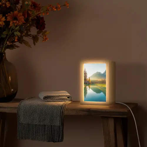 Meer - Bos - Bergen - Natuur - Zon - Landschap Light Box met kabel (Tafellamp) klein -sfeer4
