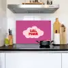 Girl power - Wolk - Roze Inductie beschemer met haakjes klein -sfeer2