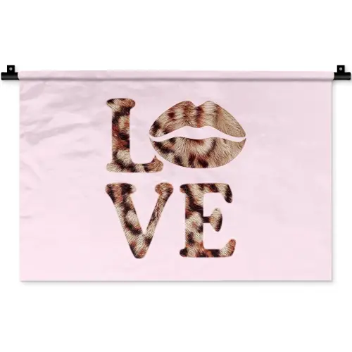 Tekst - Love - Pantervacht - Lichtroze Wandkleed katoen klein -zz3d