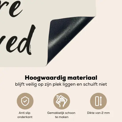 Minimalistisch - Beige - Love Inductie beschemer met haakjes klein -ky-onderkant-nl