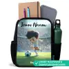 Jongen - Stadion - Voetbal - Zonlicht Rugzak - Zwart middel -inhoud_NL