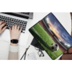 Voetbal - Stadion - Sport - Groen laptophoes neopreen klein -bureau