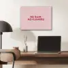 No rain no flowers - Minimalistisch - Roze - Bloem PET vilt klein -sfeer5