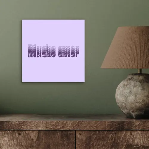 Mucho amor - Paars - Gelaagde letters aluminium wit klein -sfeer2