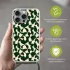 Groen - Organische vlakken - Crème Hoesje iPhone 16 Pro Max met koord klein 804 -sfeer2_NL