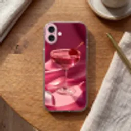 Cocktail - Pink - Luxe Apple iPhone 16 klein -sfeer1