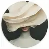 Vrouw - Beige - hoed Wandcirkel kunststof plaat 5mm dik klein -3d