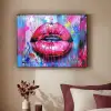 Graffiti - Lippen - Felroze - Geschilderd Textielframe - compleet frame klein -sfeer1