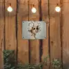 Schilderij - Vrouw - Zonnebril - Bloemenkrans tuinposter los doek klein -sfeer1