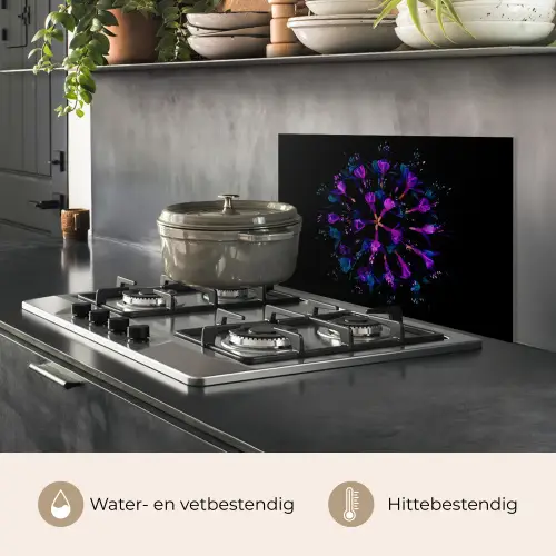 Bloem - Paars - Blauw - Macro - Zwart keuken achterwand spatscherm klein -usp_NL