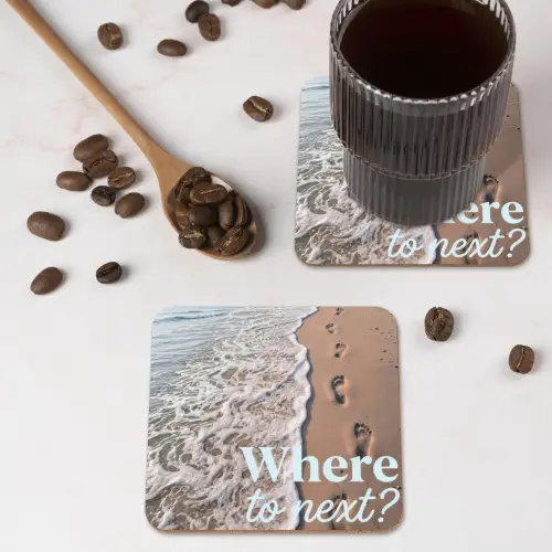 Where to next - Strand - Voetstappen onderzetter kurk middel -sfeer2