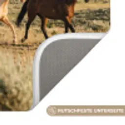 Paarden - Kudde - Bergen - Vrijheid - Wild Badmat klein -USP_AntislipDE