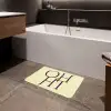Oh hi - Geel - Monogram Badmat klein -sfeer3