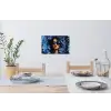 Vrouw - Blauw - Bloemen - Vlinders - Natuur Muursticker klein -eettafel