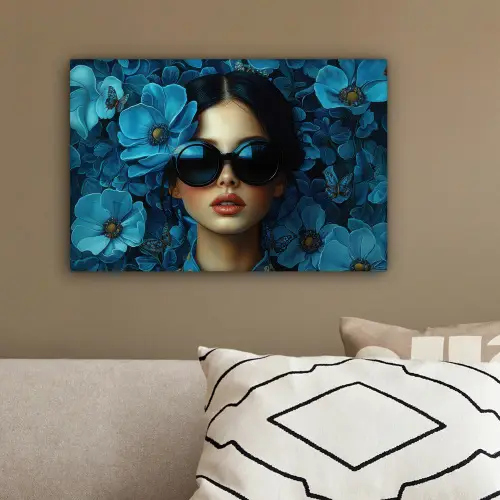 Vrouw - Bloemen - Blauw - Aesthetic - Luxe canvas 2cm klein -sfeer3