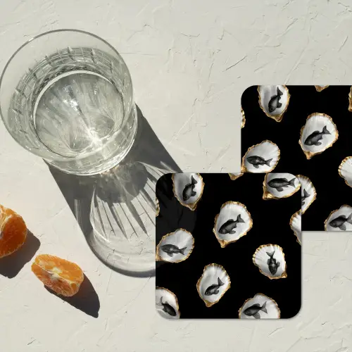 Oesters - Zwart - Vissen - Goud onderzetter kurk middel -sfeer4
