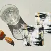 Portret - Vrouw - Penseelstreken - Goud onderzetter kurk middel -sfeer4