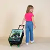 Groene Monstertruck met Penseelstreken Kinderkoffer - Zwart klein -sfeer1