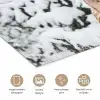 Hert - Sneeuw - Winter - Bos - Dieren poster papier klein -closeup_NL