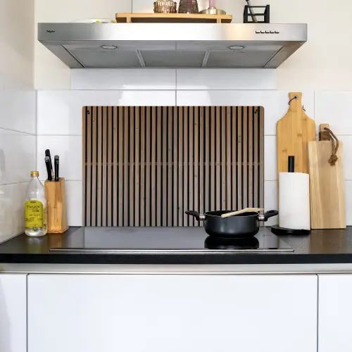 Vintage - Hout - Design - Structuur Inductie beschemer met haakjes klein -sfeer2