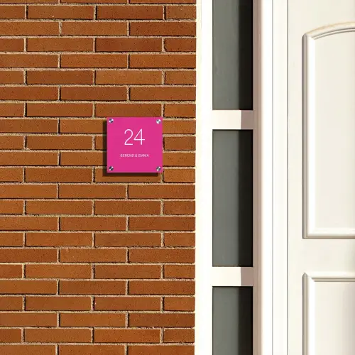 Weiße Herzchen in den Ecken - Modern Naambord Vierkant klein -sfeer3-XS