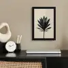 Agaveplant - Symmetrisch - Groen fotolijst zwart zonder passe partout klein -sfeer1