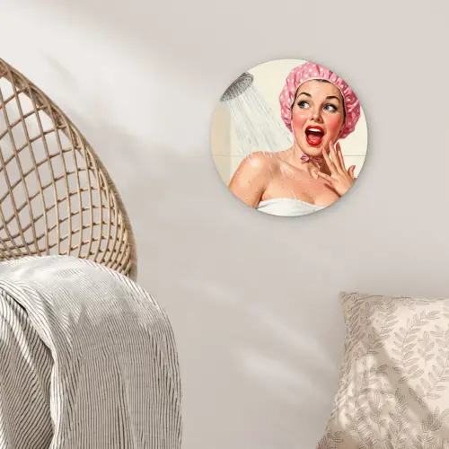 Vrouw - Douche - Roze Wandcirkel kunststof plaat 5mm dik klein -sfeer5