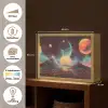 Planeten - Neon - Berglandschap - Zon Light Box met batterij (Wandlamp) middel -USP_websiteoverzichtNL