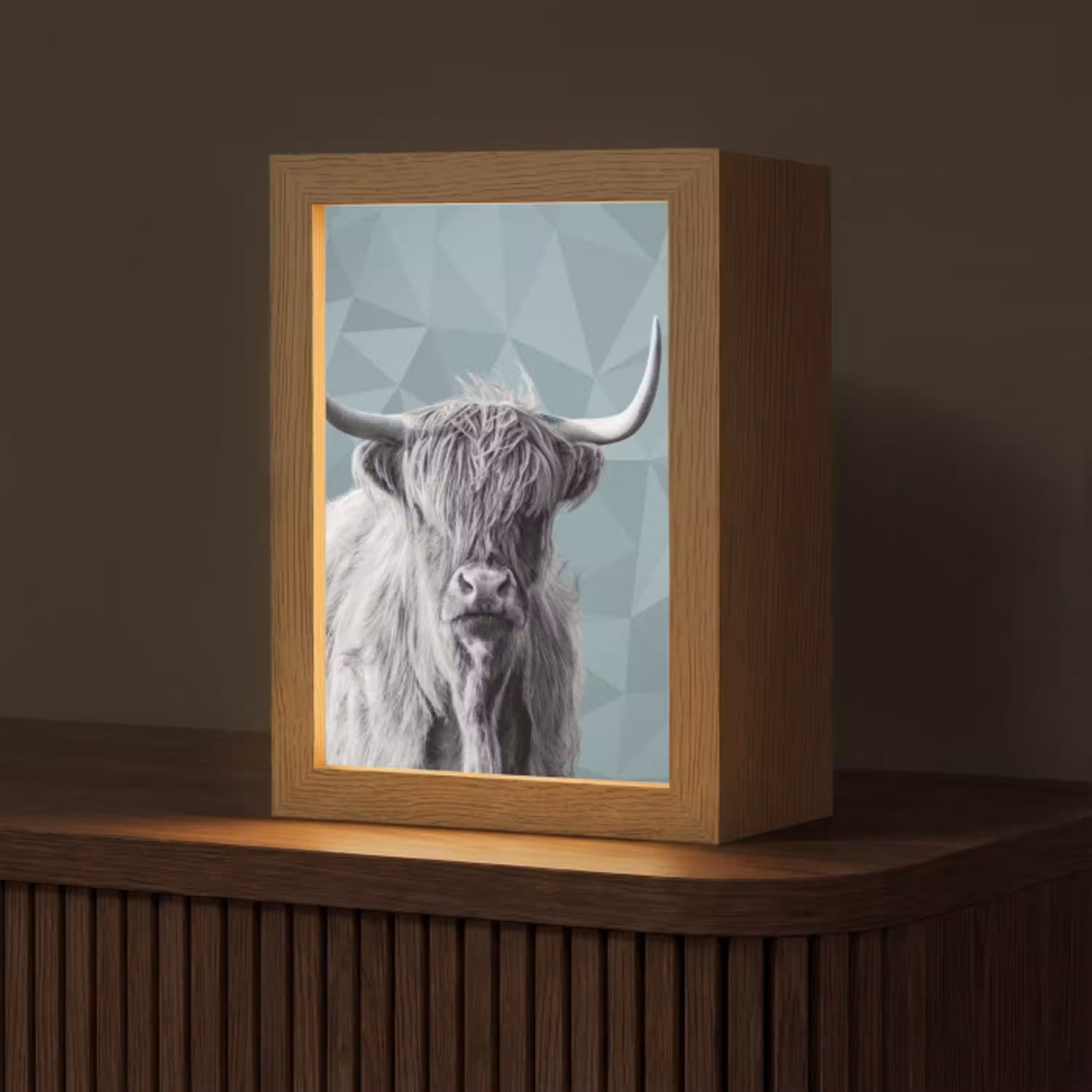 Schotse hooglander - Zwart wit - Patroon - Driehoek Light Box met kabel (Tafellamp) klein -z3d_website