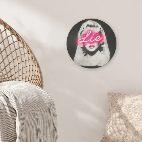 Neon - Letters - Vintage - Vrouw Akoestische PET Vilt - Rond klein -sfeer4