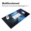 Stad Kuala Lumpur - Skyline - Wolkenkrabbers - Water Muismat XXL klein -sfeer4