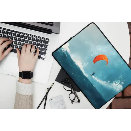 Kitesurfer - Oranje - Zee - Lucht laptophoes neopreen klein -bureau