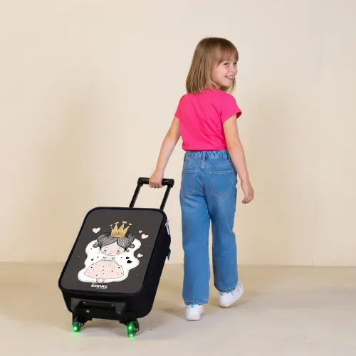 Kleine prinses op zwarte achtergrond Kinderkoffer - Zwart klein -sfeer1