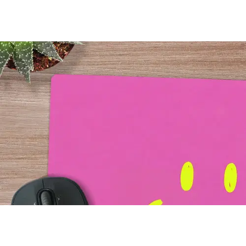 Smiley - Vrolijk - Roze muismat rubber klein -closeup
