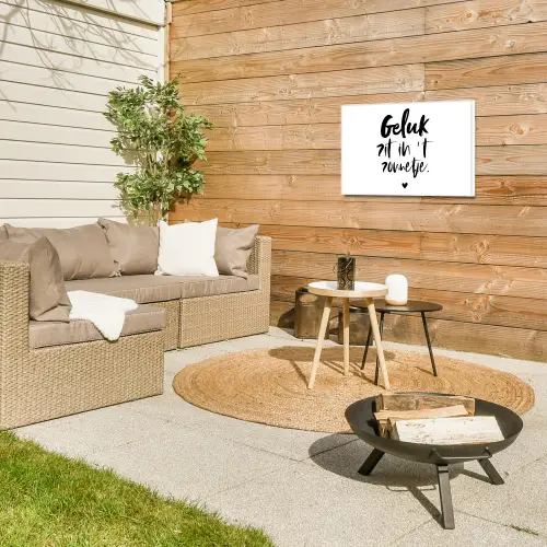 Geluk zit in 't zonnetje - Tekst - Zomer - Quotes Tuinposter op houten frame 2 cm dik klein -sfeer2