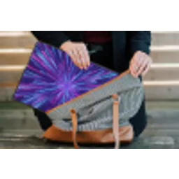 Dynamisch - Ruimte - Kleurrijk laptophoes neopreen klein -tas