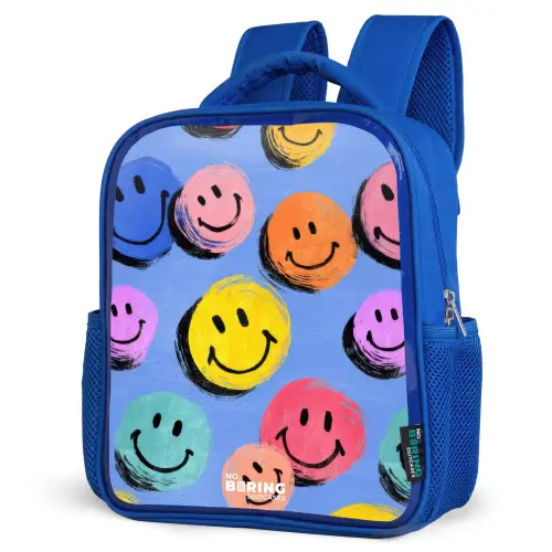 Een speels en kunstzinnig patroon van kleurrijke smileys Kinderrugzak - Blauw middel -schuin