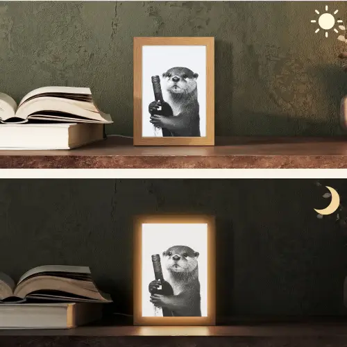 Wijnfles - Otter - Zwart Light Box met kabel (Tafellamp) klein -sfeer3