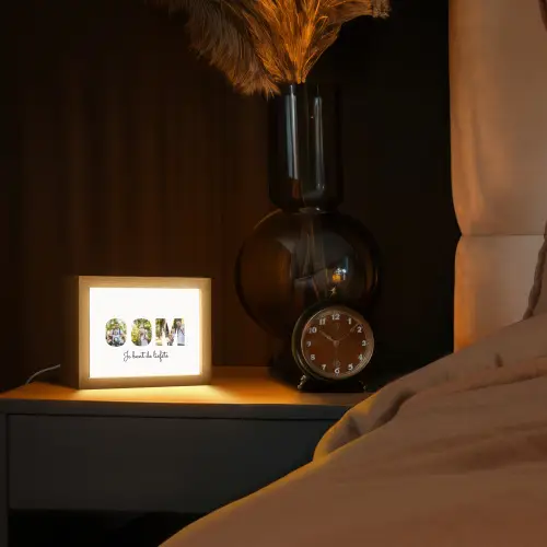 Oom - Lettercollage Light Box met kabel (Tafellamp) klein -sfeer1
