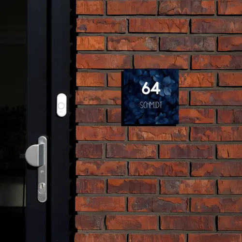 Blauwe bloemen - Modern Naambord Vierkant klein -sfeer1-XS