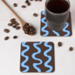 Kronkelende lijnen - Blauw - Bruin - Minimalistisch onderzetter kurk middel 366 -sfeer2