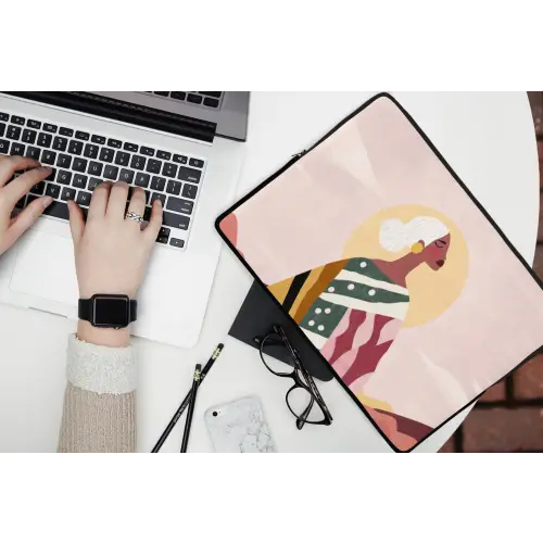 Vrouw - Zon - Kleurrijk laptophoes neopreen klein -bureau