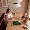 Sparrentakken - Knoppen - Naalden - Groen Dienblad Rechthoek middel -sfeer4
